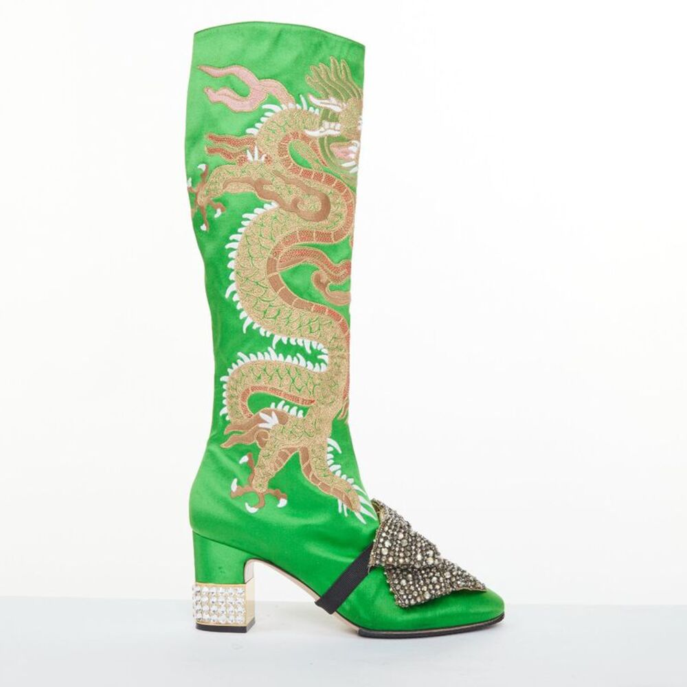 rare GUCCI 2017 Runway Caspar green satin dragon embroidered boot heels EU39